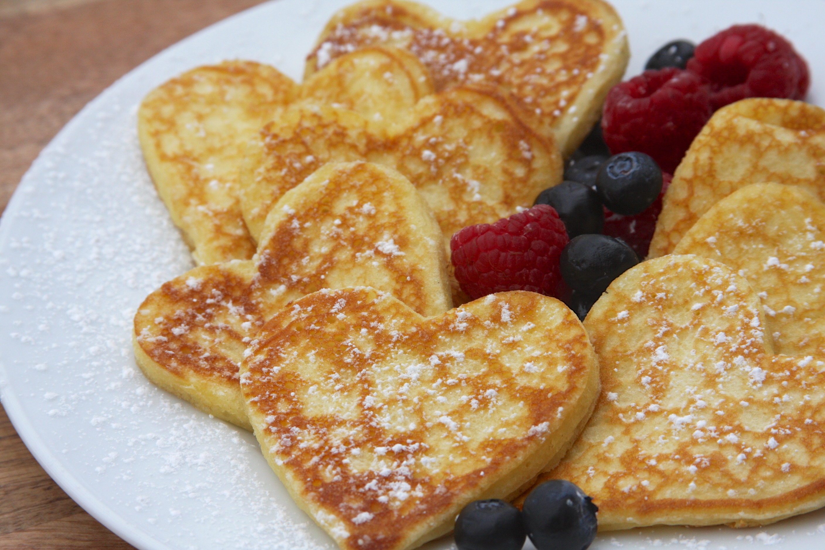 How To Make Heart Shaped Pancakes With Cookie Cutter